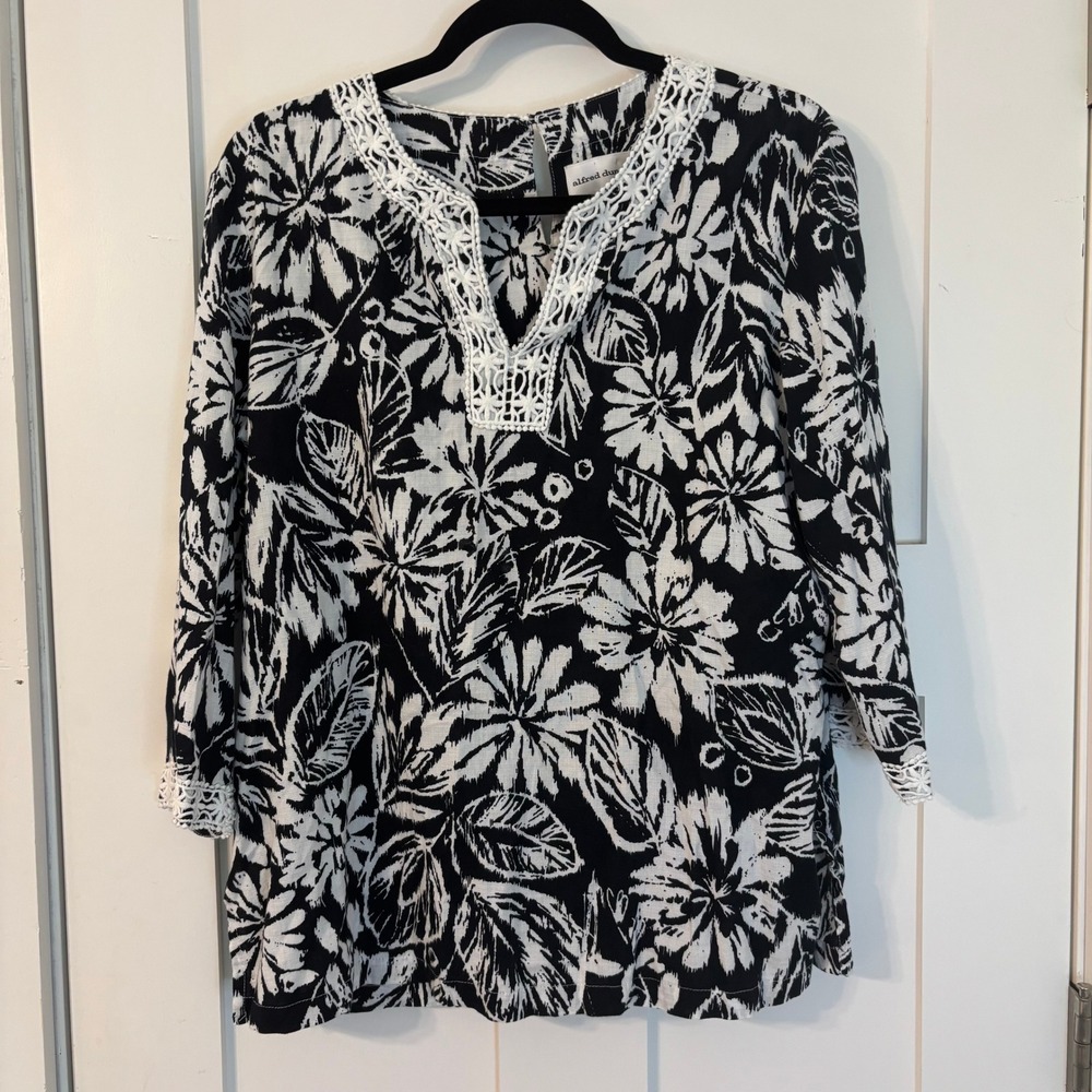 Alfred Dunner Black White Floral Cotton Blouse Crochet Trim Blouse Size 14 Chic
